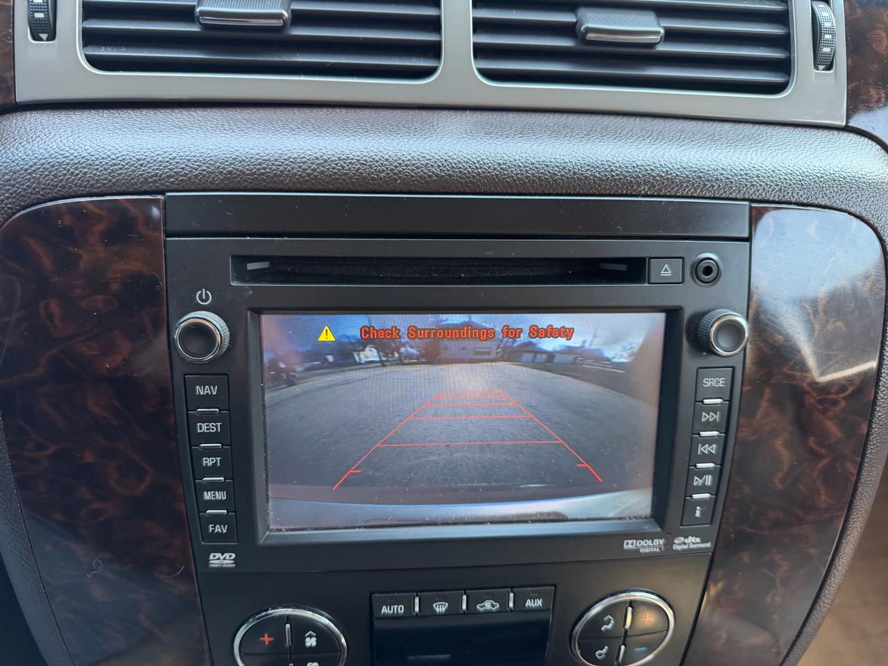 GMC Yukon Denali 4WD 2012