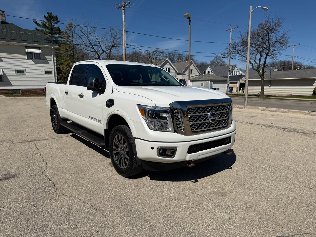 Nissan Titan XD Platinum Reserve 2017