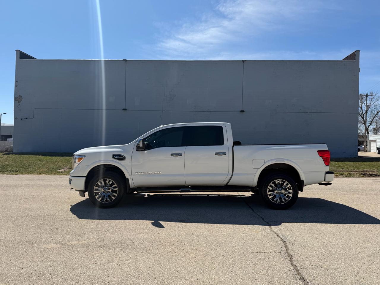 Nissan Titan XD Platinum Reserve 2017