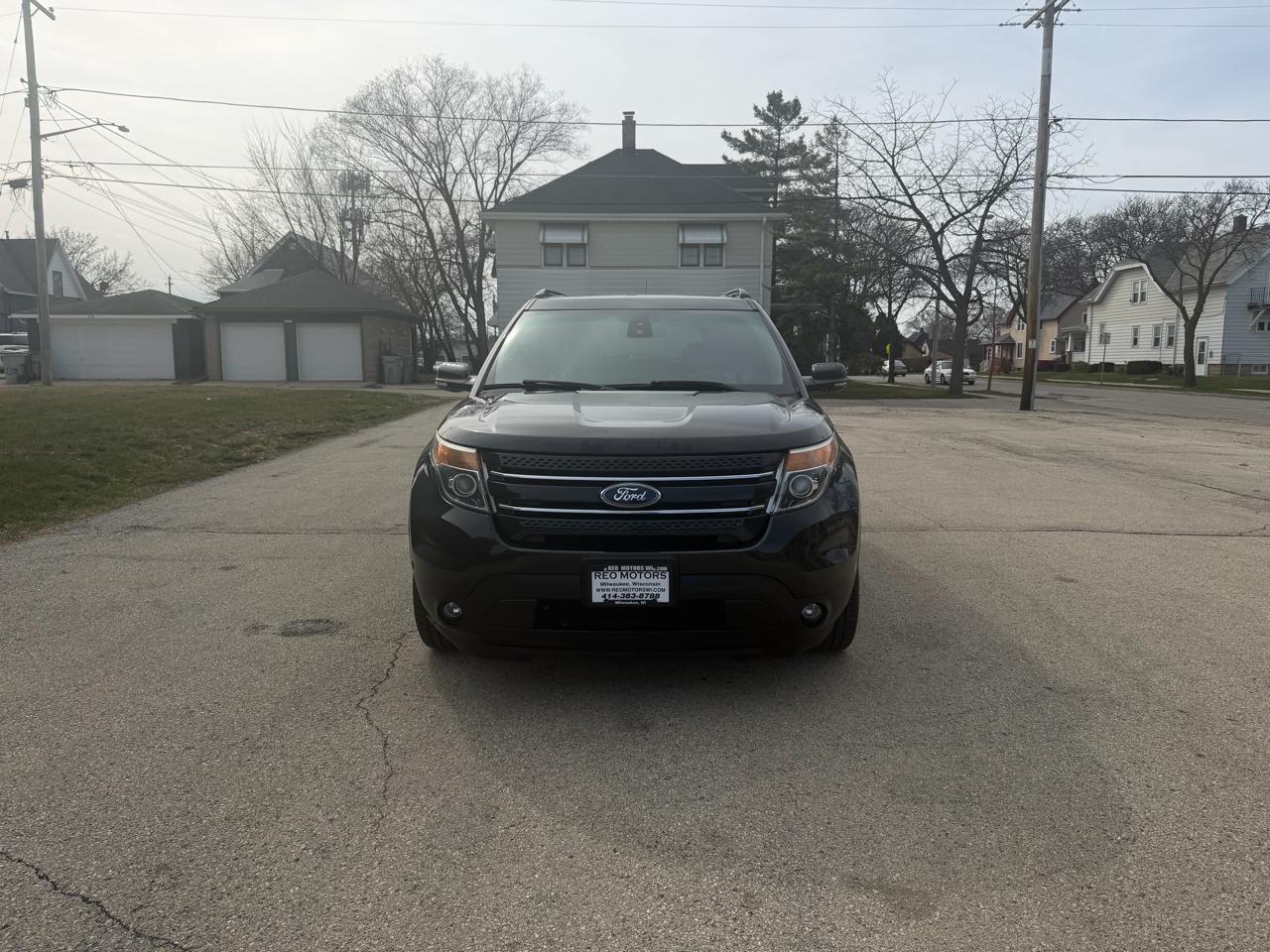Ford Explorer Limited 4WD 2013