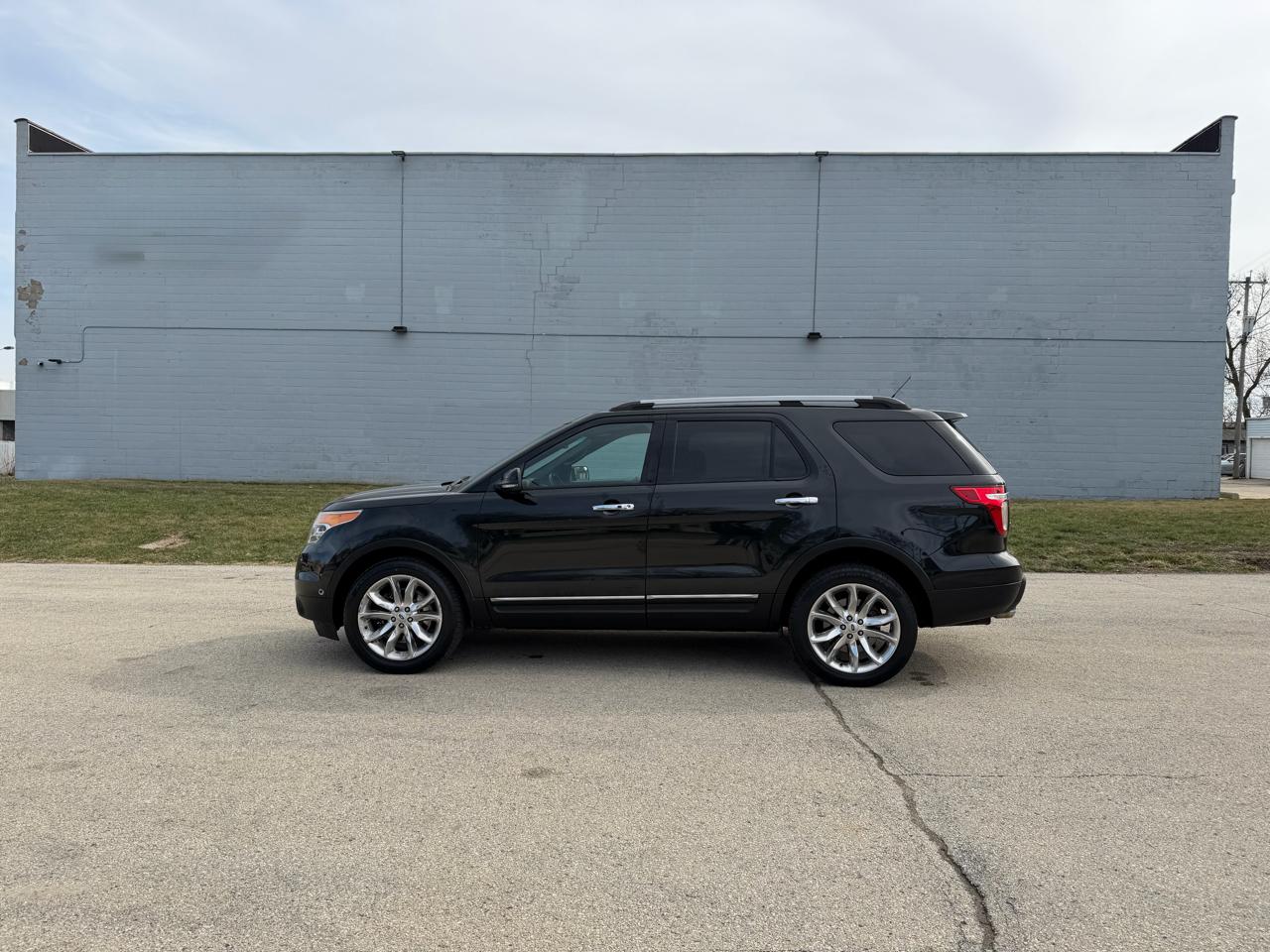 Ford Explorer Limited 4WD 2013