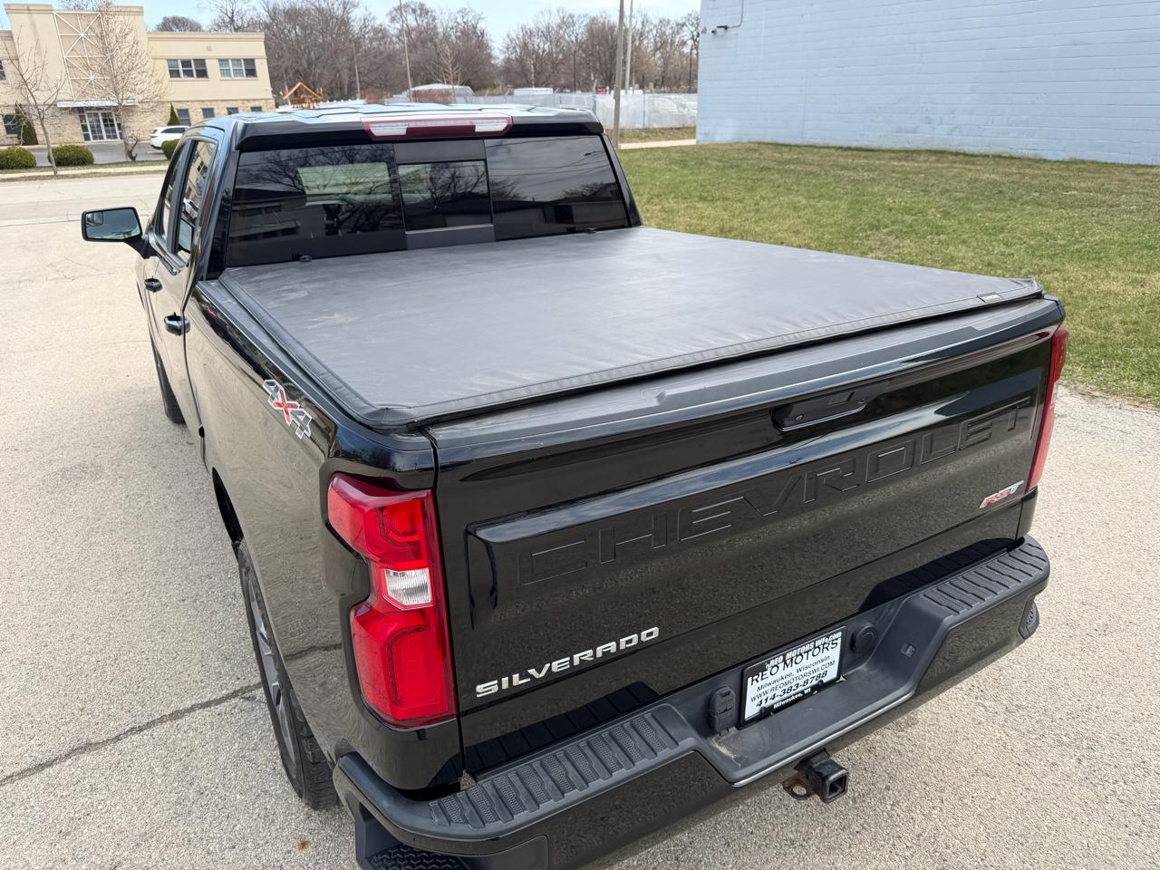 Chevrolet Silverado 1500 RST Crew Cab Long Box 4WD 2020