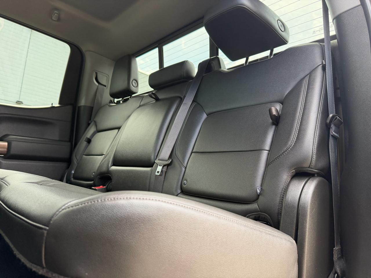 Chevrolet Silverado 1500 RST Crew Cab Long Box 4WD 2020