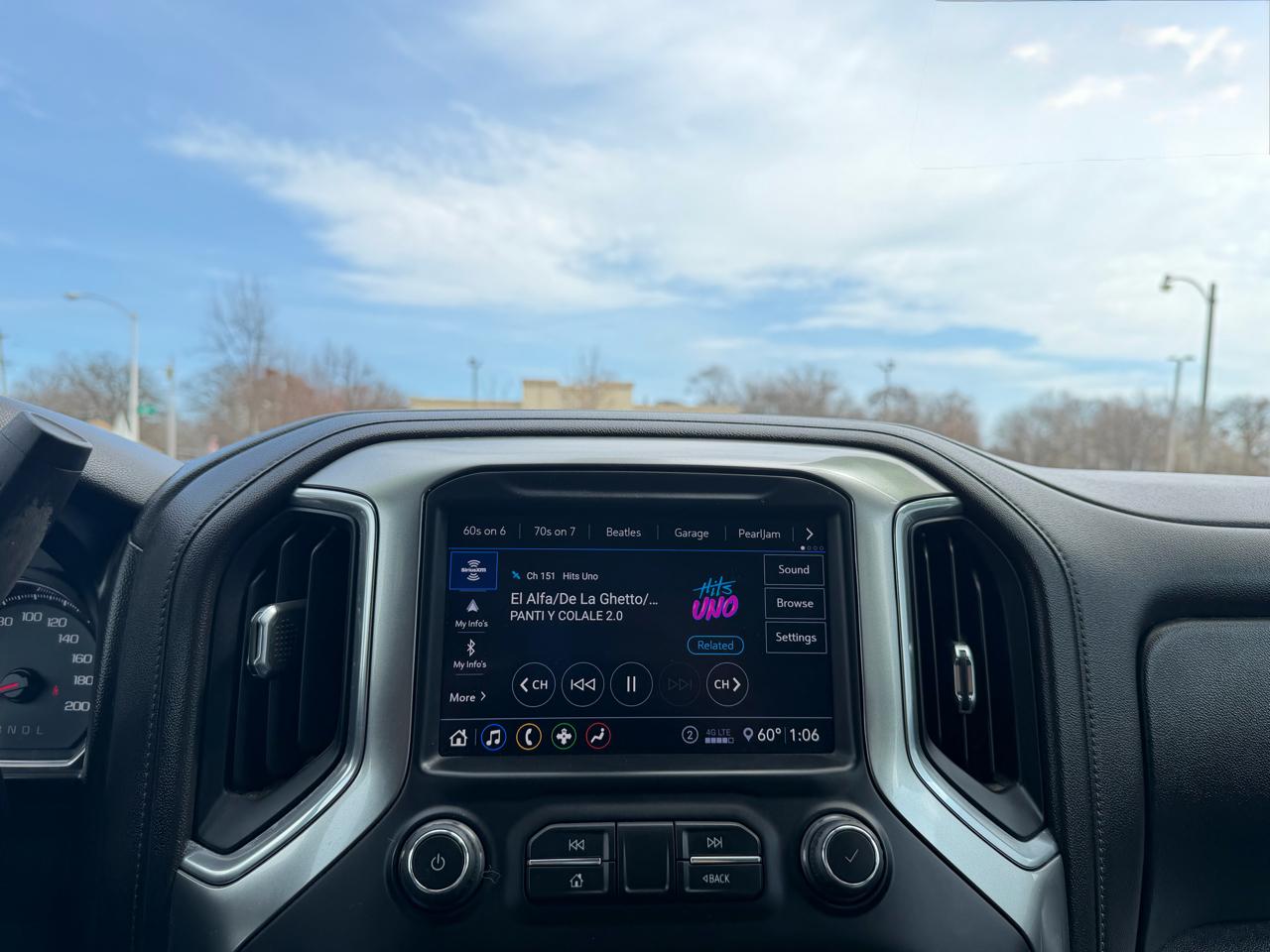 Chevrolet Silverado 1500 RST Crew Cab Long Box 4WD 2020