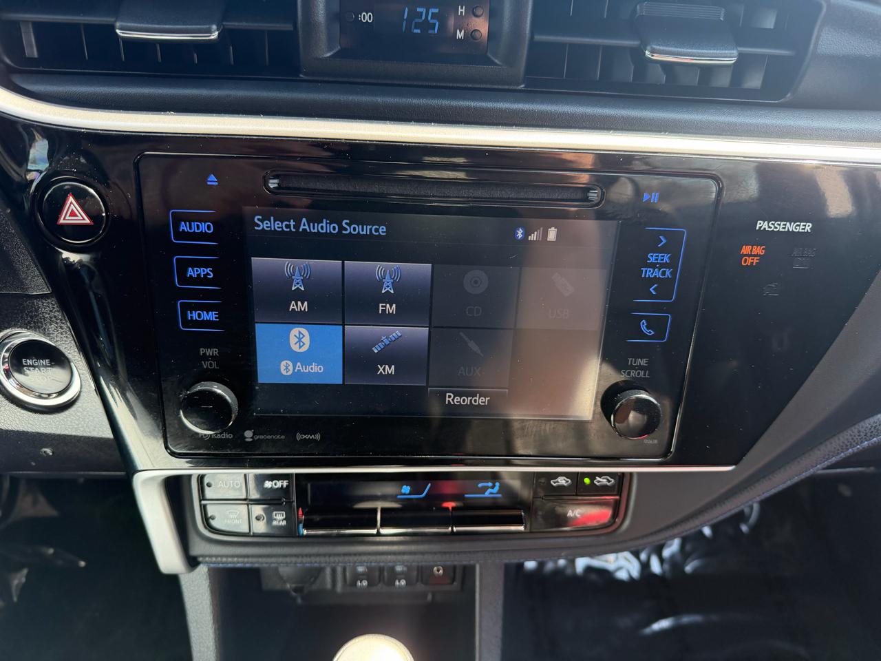 Toyota Corolla LE CVT 2017