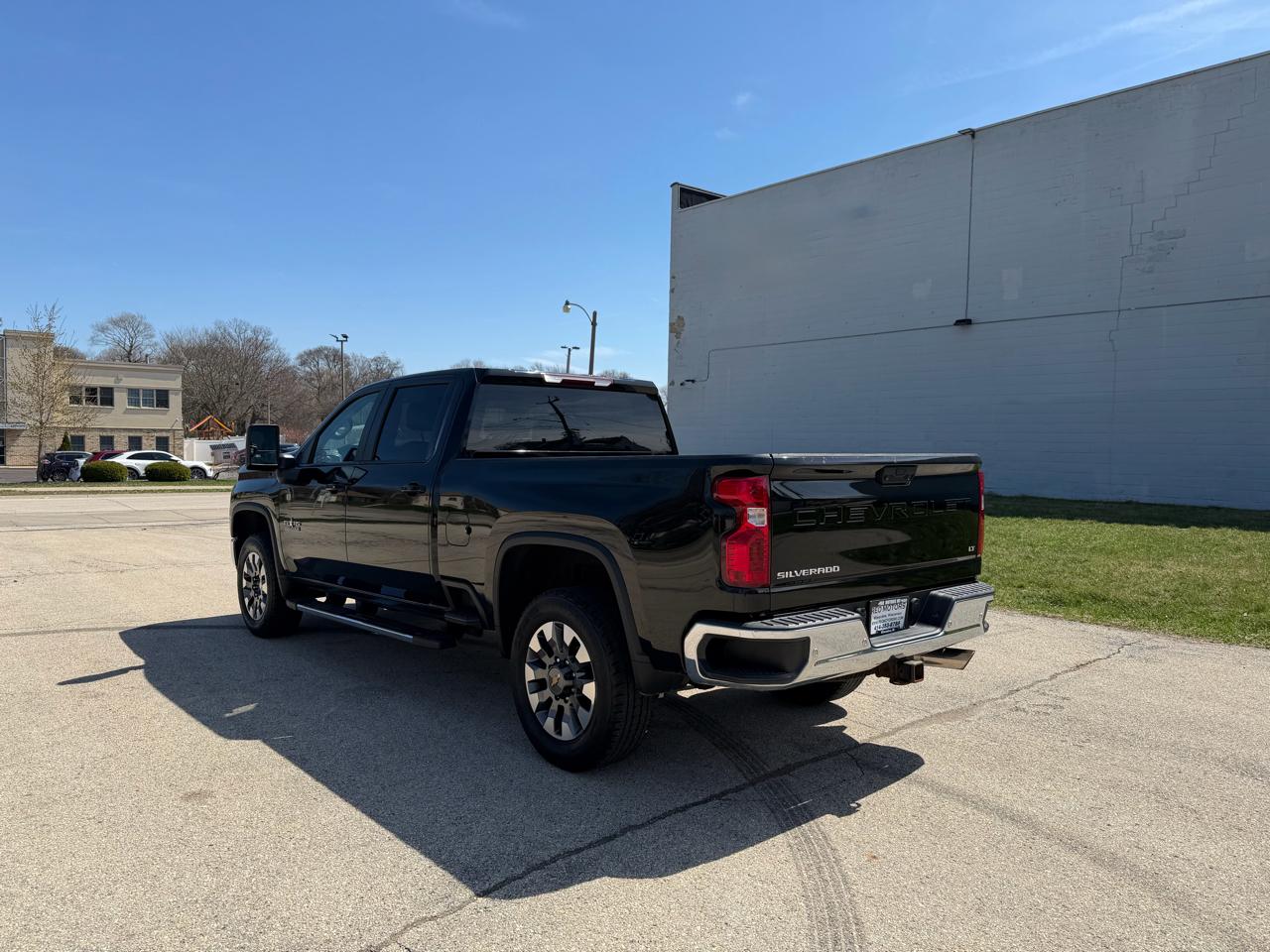 Chevrolet Silverado 2500HD LT Crew Cab Short Box 4WD 2021