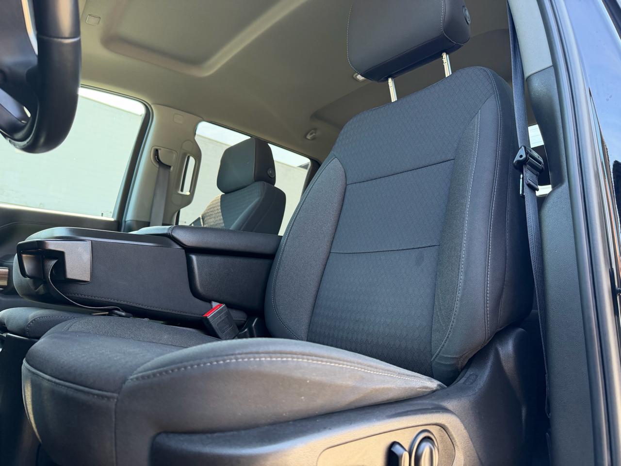 Chevrolet Silverado 2500HD LT Crew Cab Short Box 4WD 2021