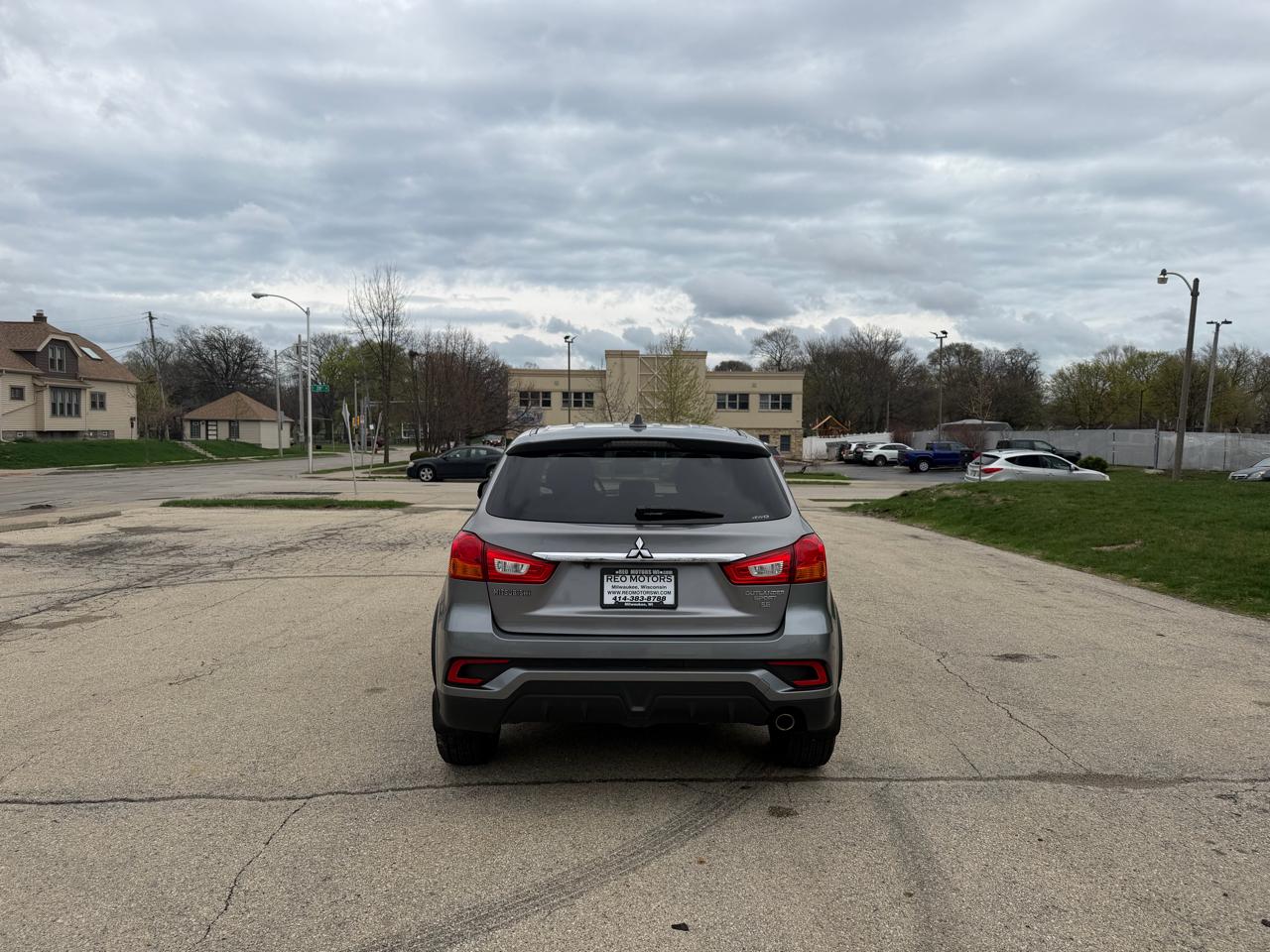 Mitsubishi Outlander Sport 2.0 SE 4WD CVT 2019