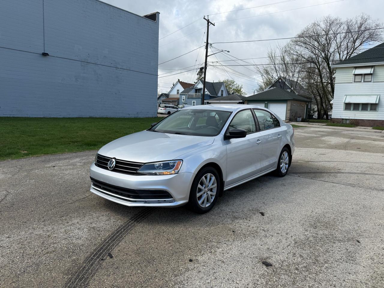 Volkswagen Jetta SE 6A 2015