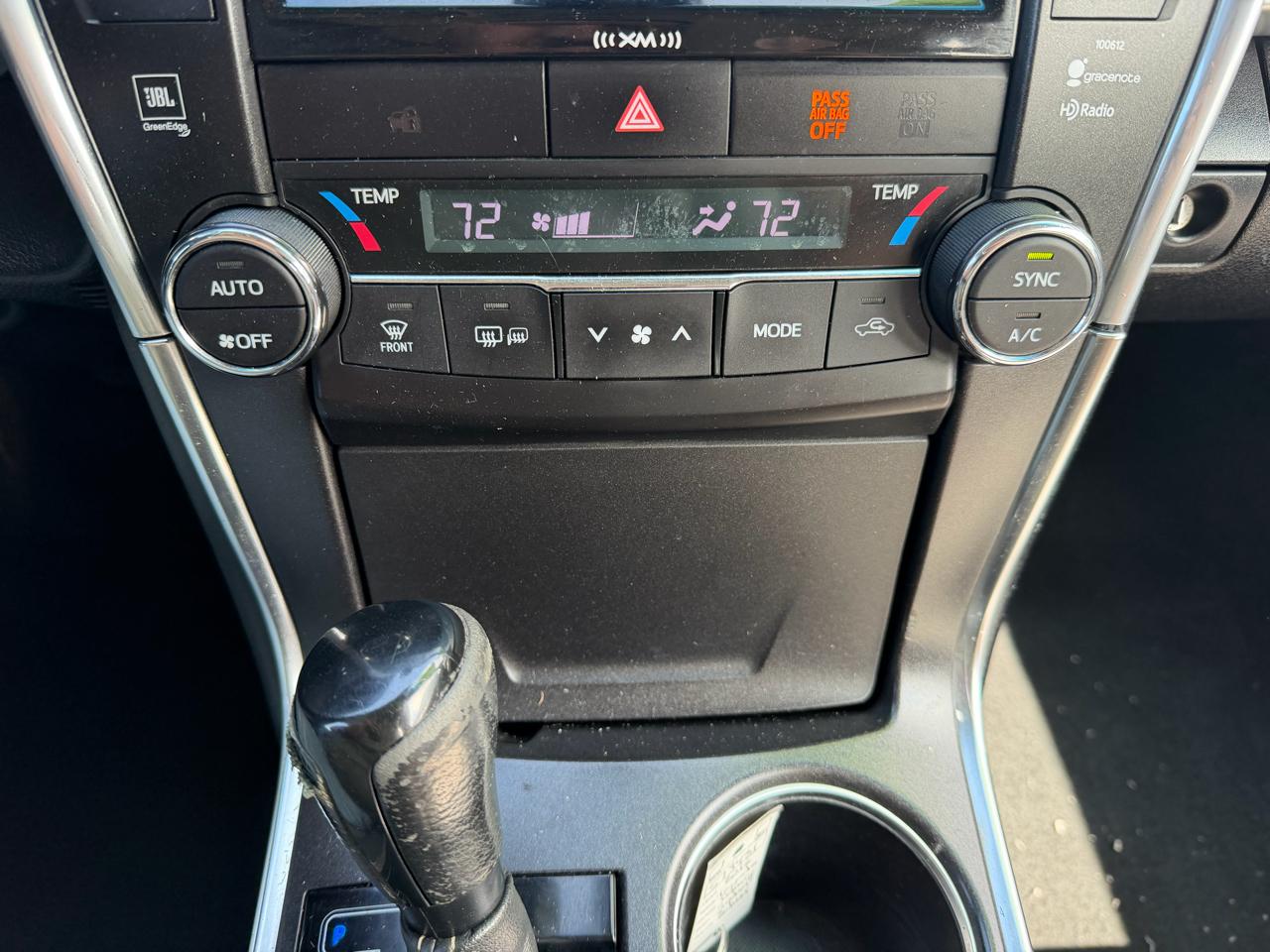 Toyota Camry XLE V6 2016