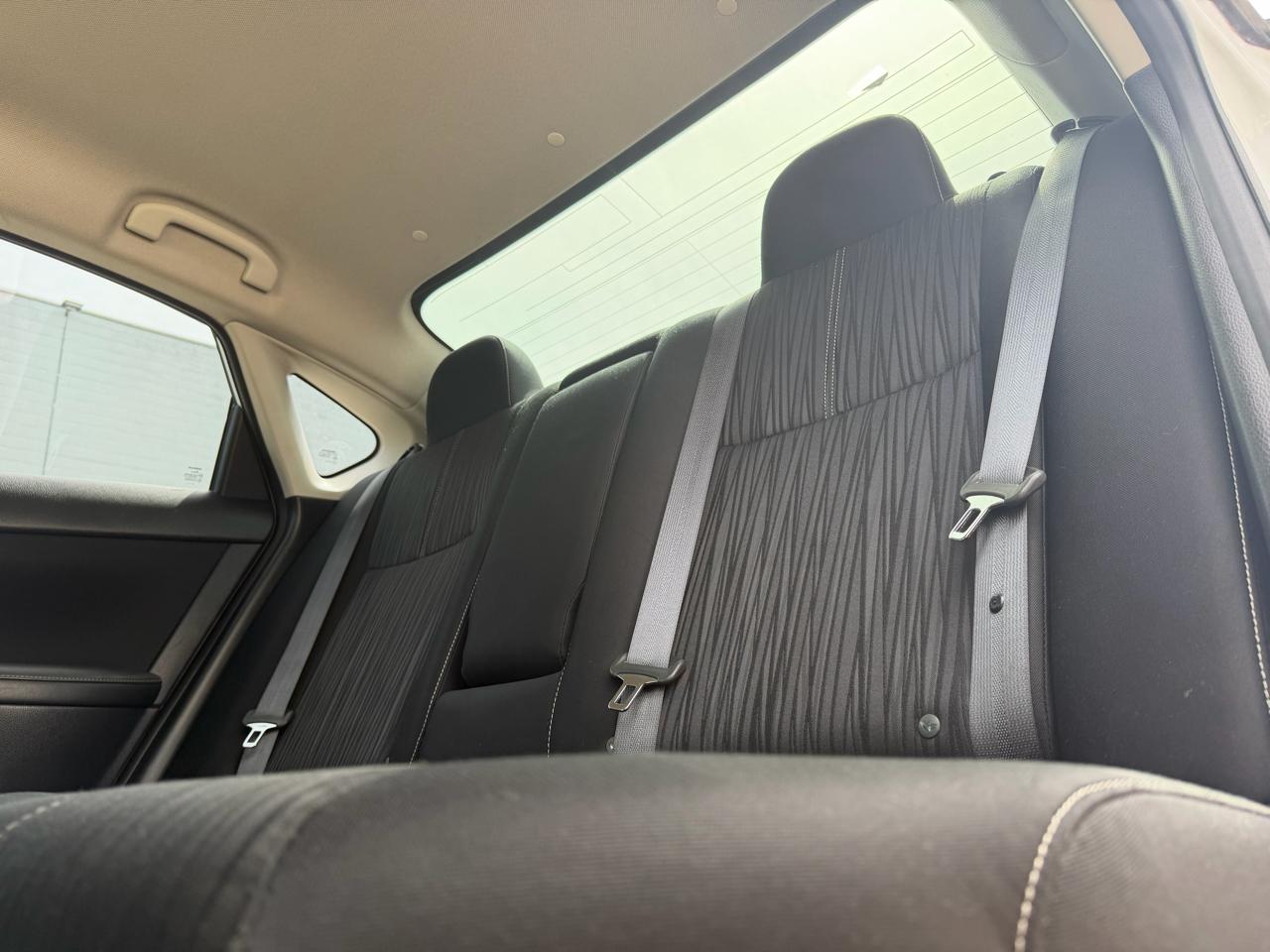 Nissan Sentra S 6MT 2017
