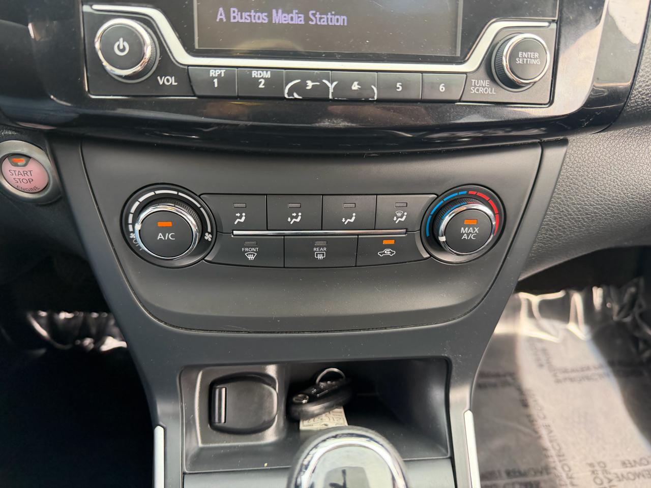 Nissan Sentra S 6MT 2017