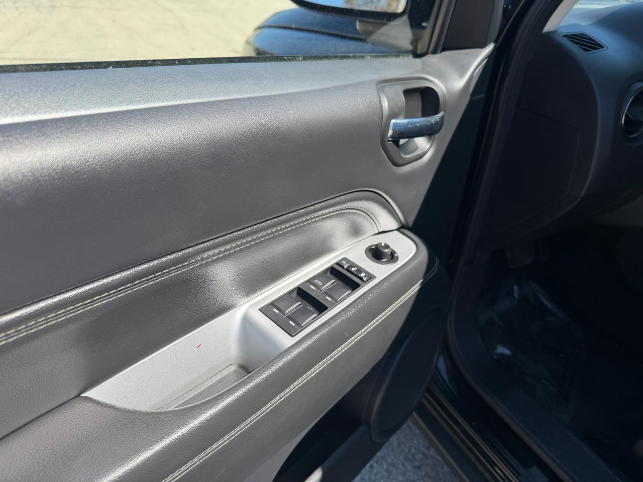 Jeep Compass Latitude FWD 2017