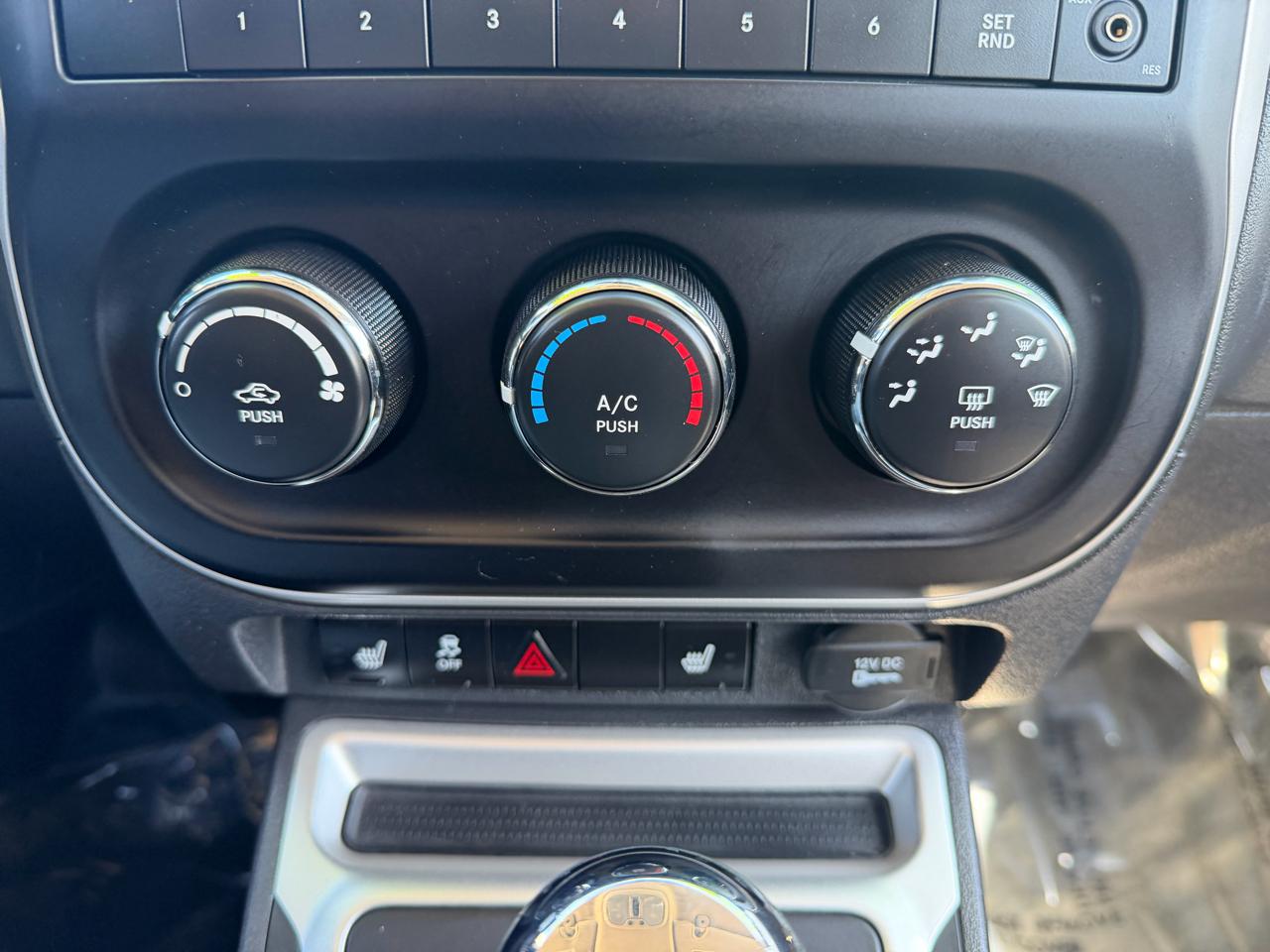 Jeep Compass Latitude FWD 2017