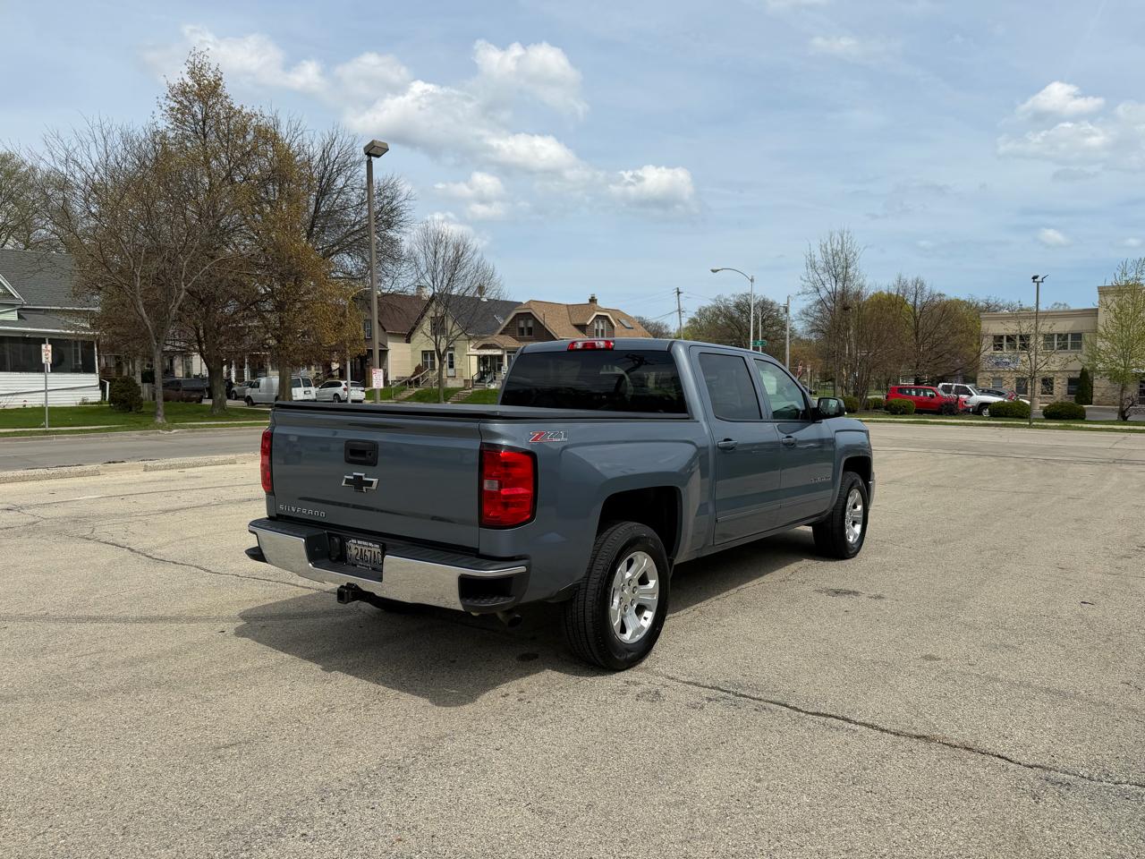Chevrolet Silverado 1500 LT Crew Cab Long Box 4WD 2015
