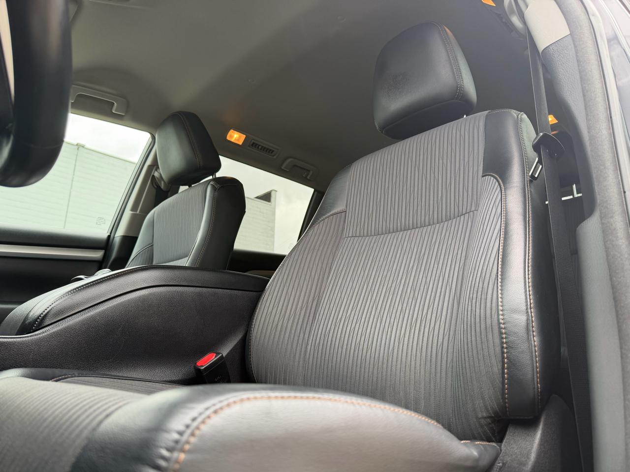 Toyota Highlander LE Plus AWD V6 2017