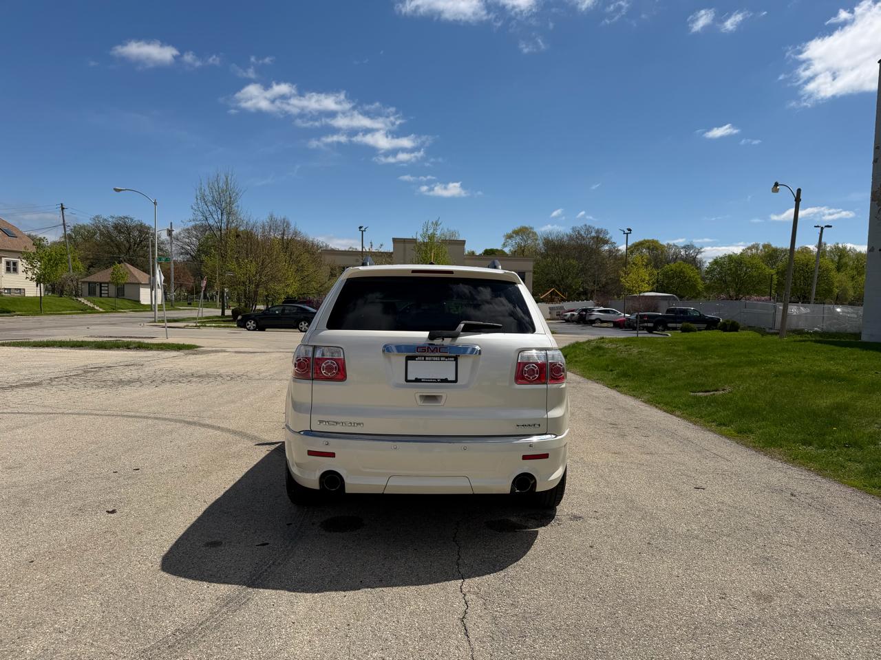 GMC Acadia Denali AWD 2012