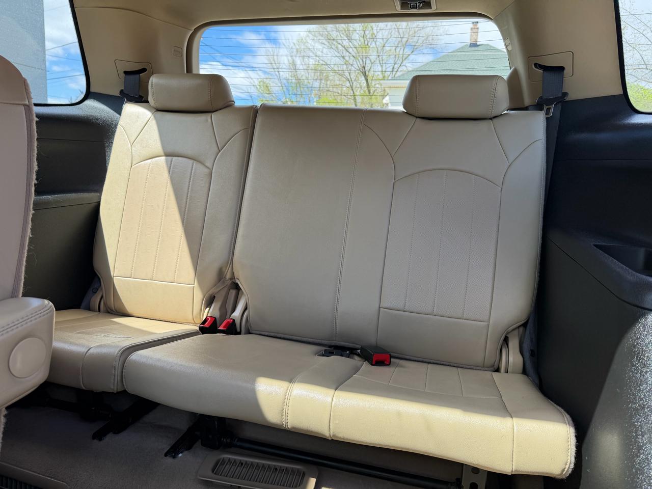 GMC Acadia Denali AWD 2012