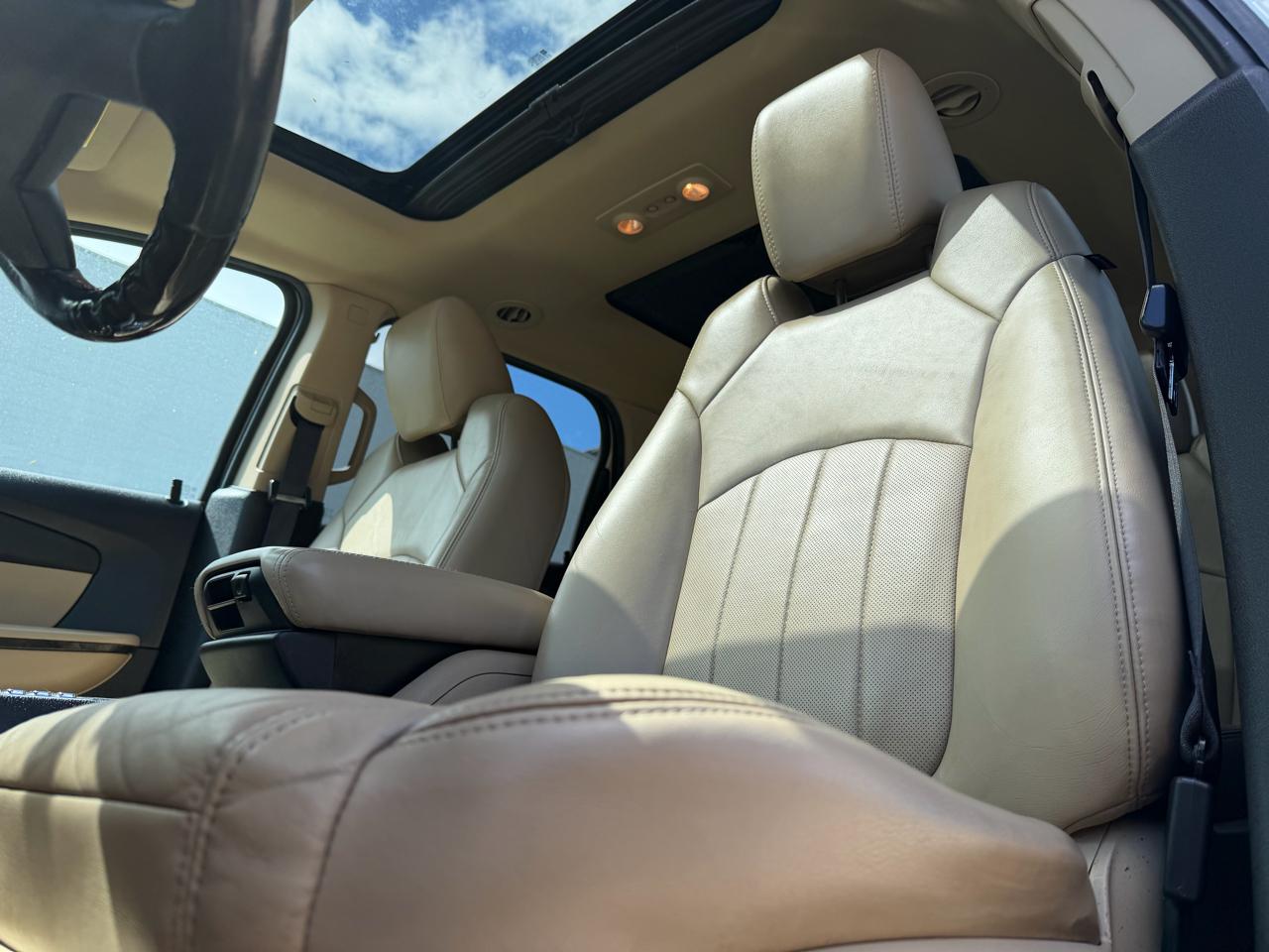 GMC Acadia Denali AWD 2012