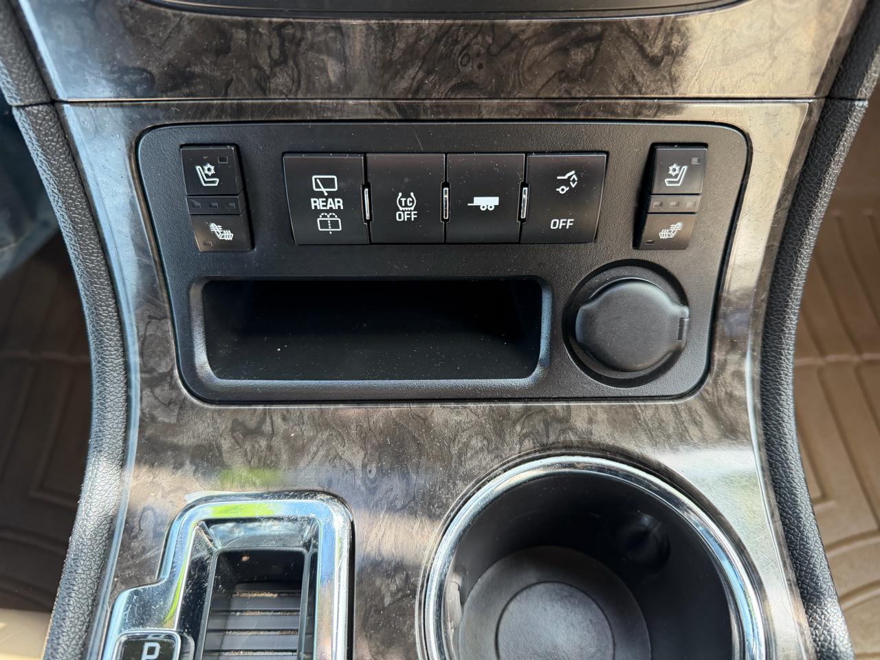 GMC Acadia Denali AWD 2012