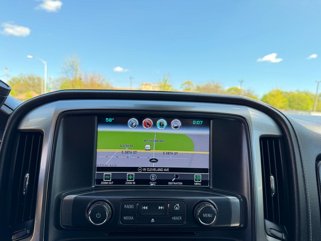 Chevrolet Silverado 1500 LTZ Crew Cab 4WD 2018