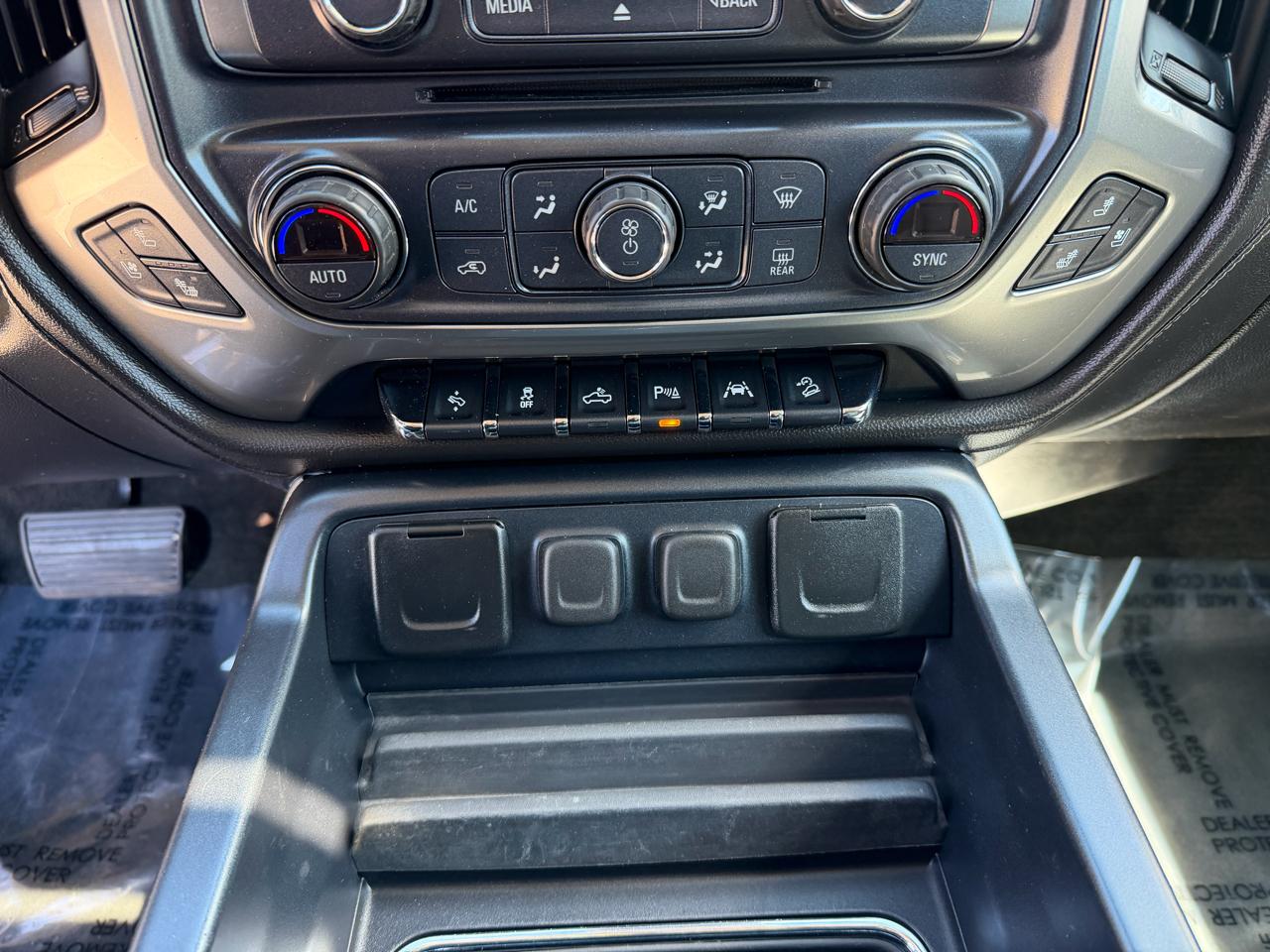 Chevrolet Silverado 1500 LTZ Crew Cab 4WD 2018