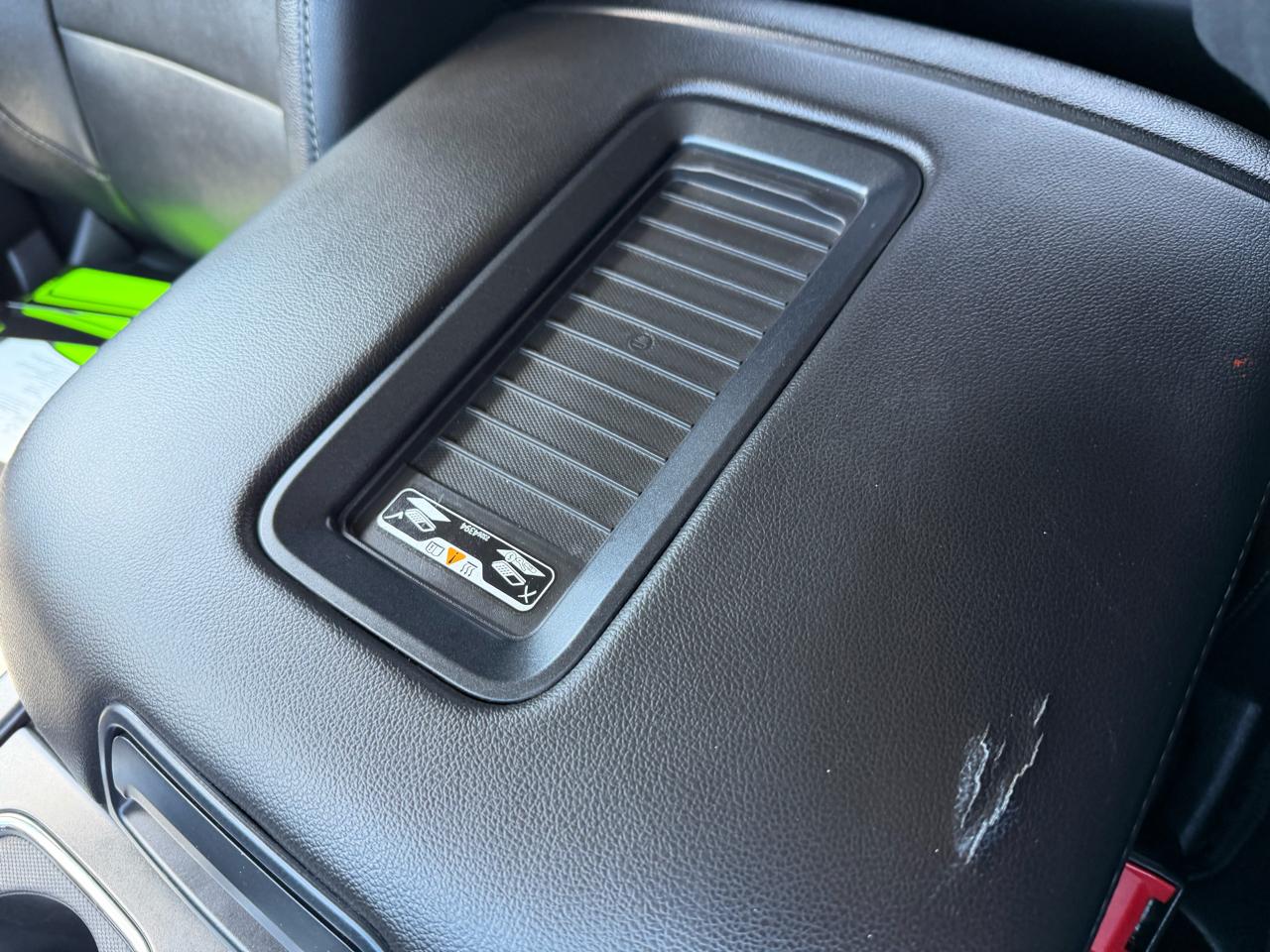 Chevrolet Silverado 1500 LTZ Crew Cab 4WD 2018