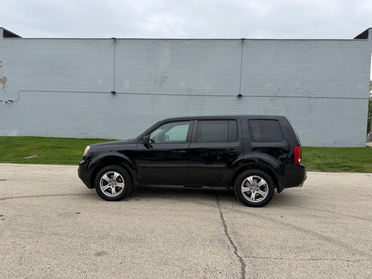 Honda Pilot EX-L 4WD 5-Spd AT with DVD 2013