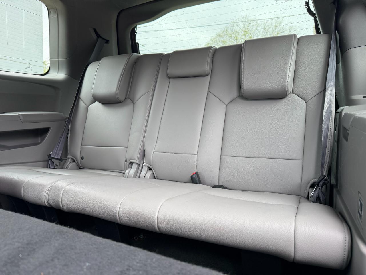Honda Pilot EX-L 4WD 5-Spd AT with DVD 2013