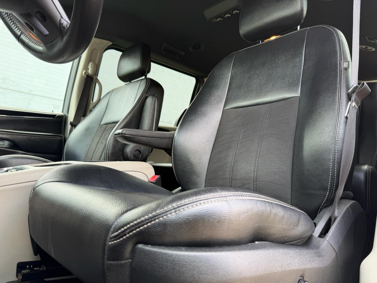 Dodge Grand Caravan SXT 2019