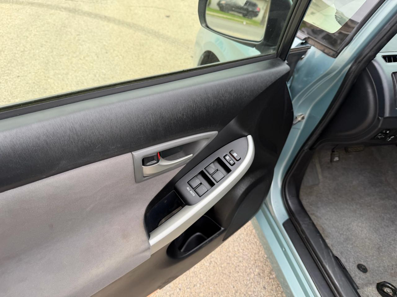 Toyota Prius Prius II 2013