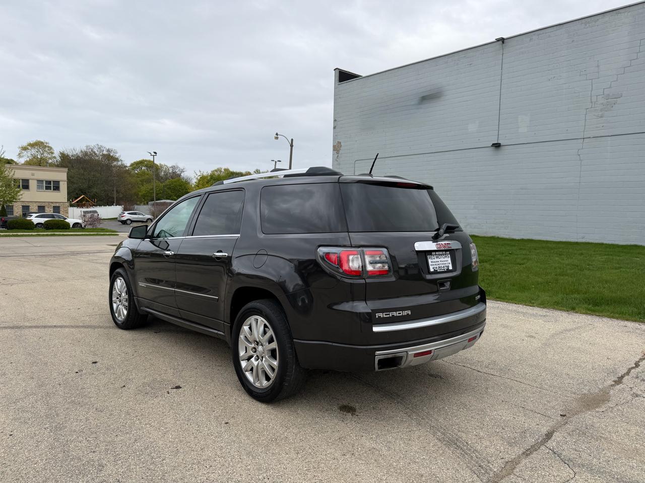 GMC Acadia Denali AWD 2016