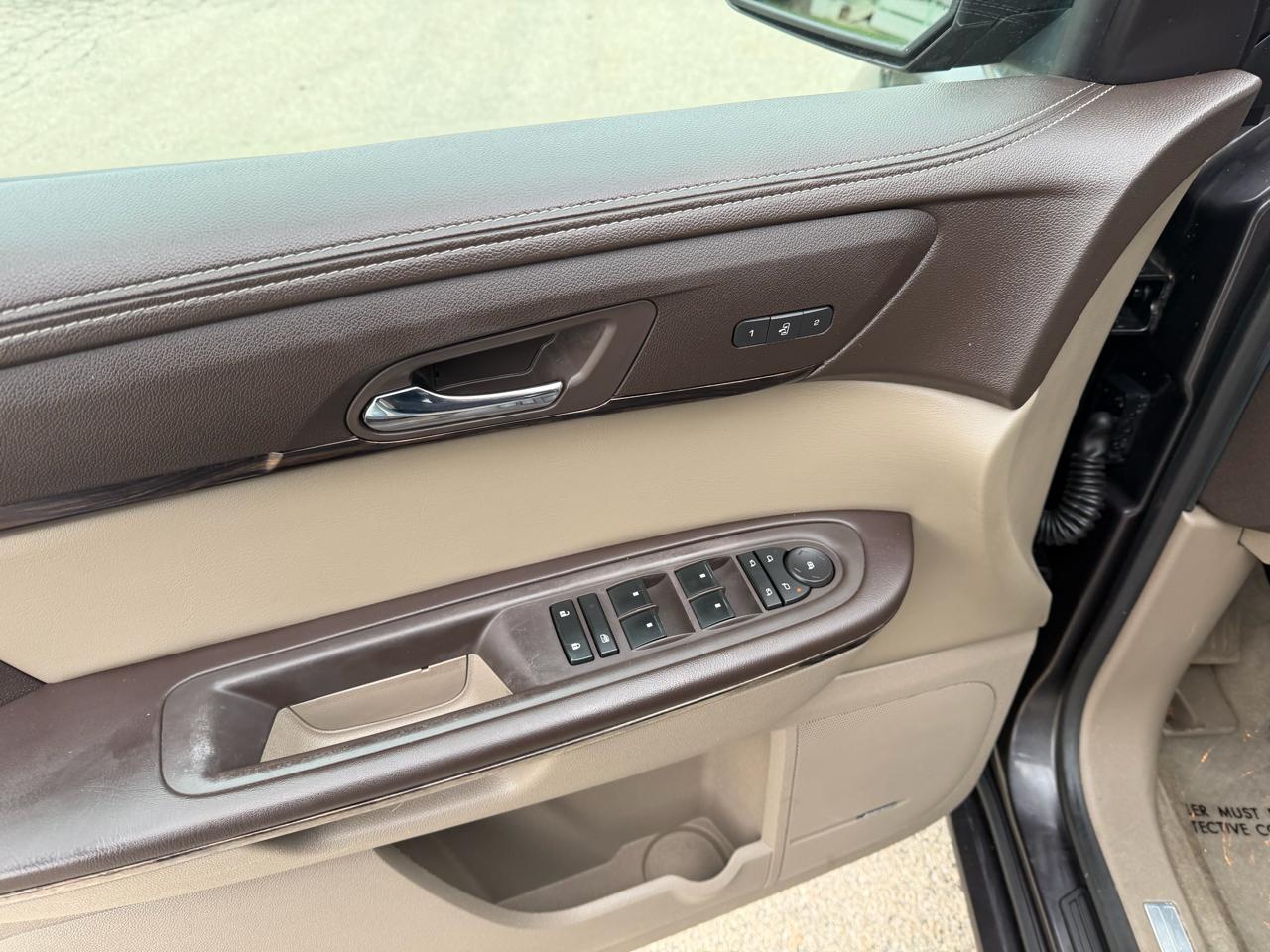 GMC Acadia Denali AWD 2016