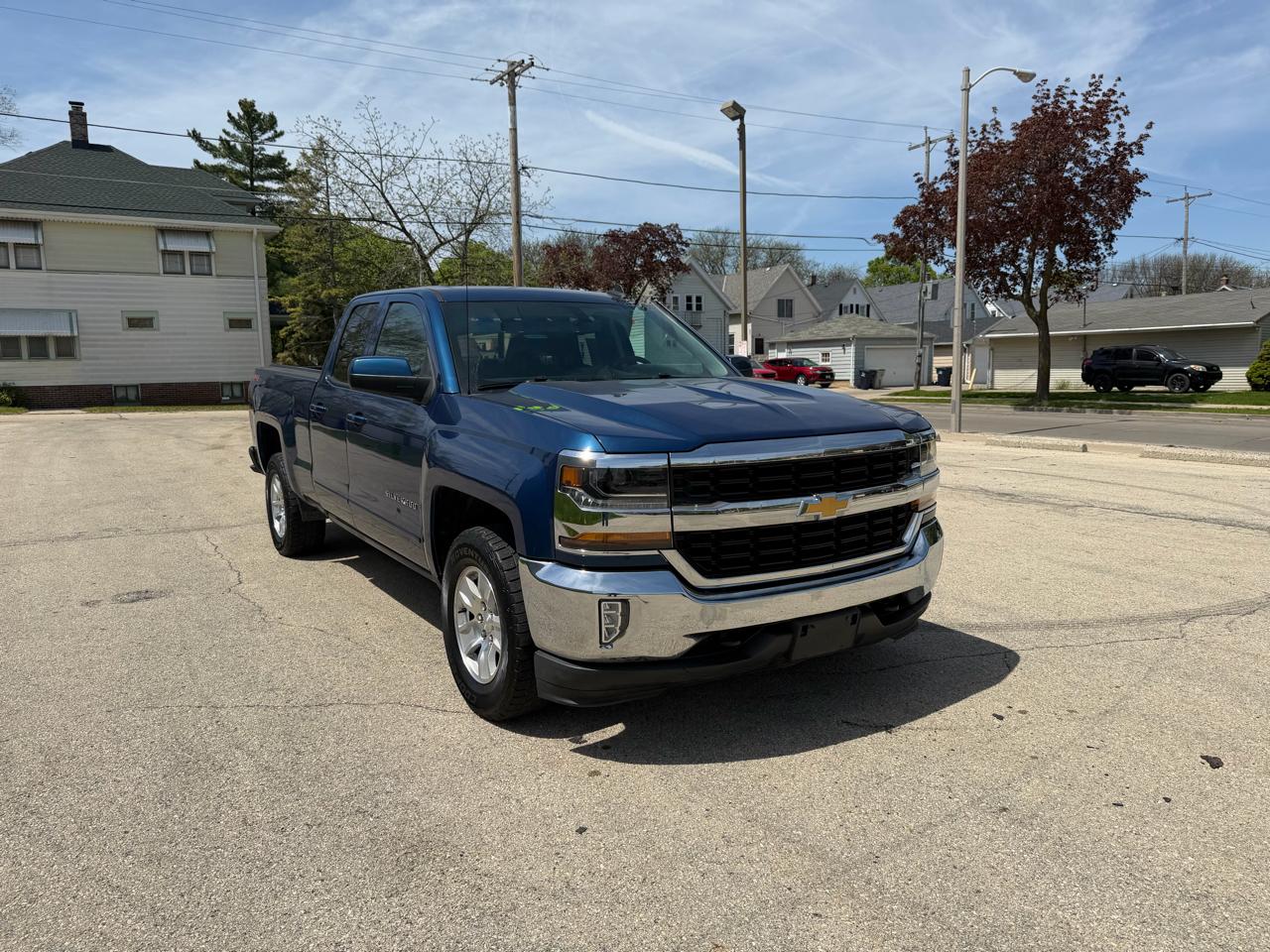 Chevrolet Silverado 1500 LT Double Cab 4WD 2018