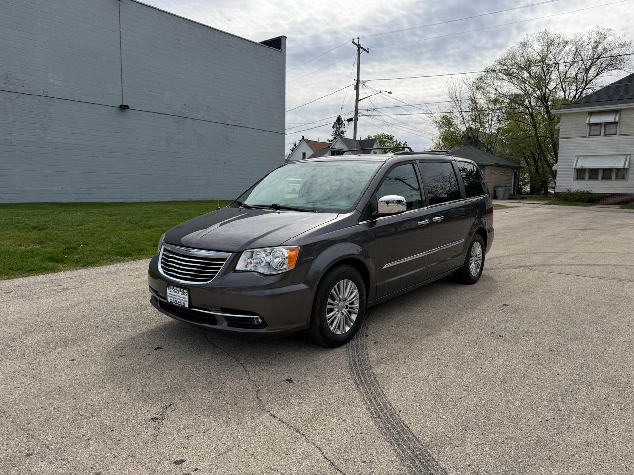 Chrysler Town & Country Touring-L 2015