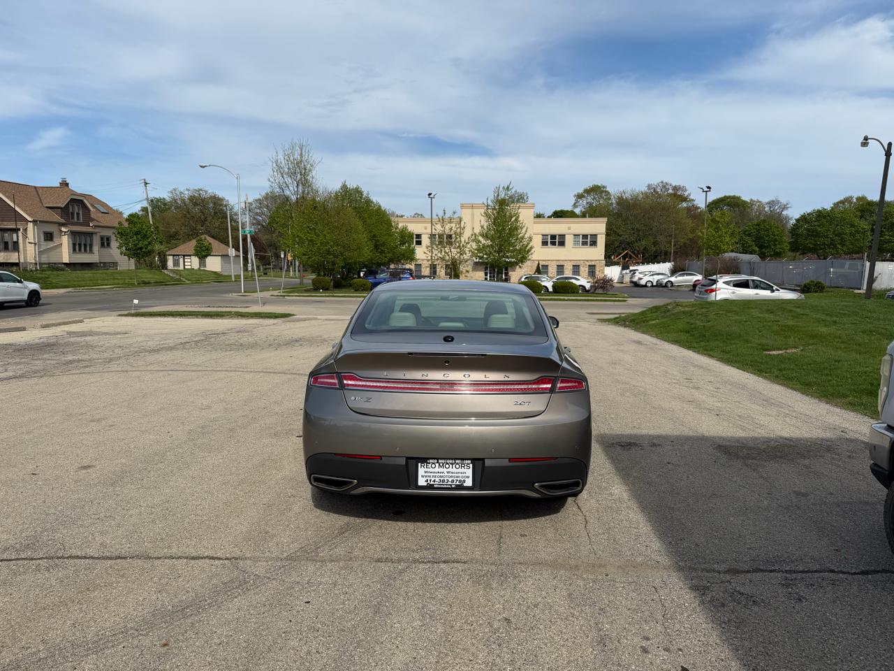 Lincoln MKZ Base 2020