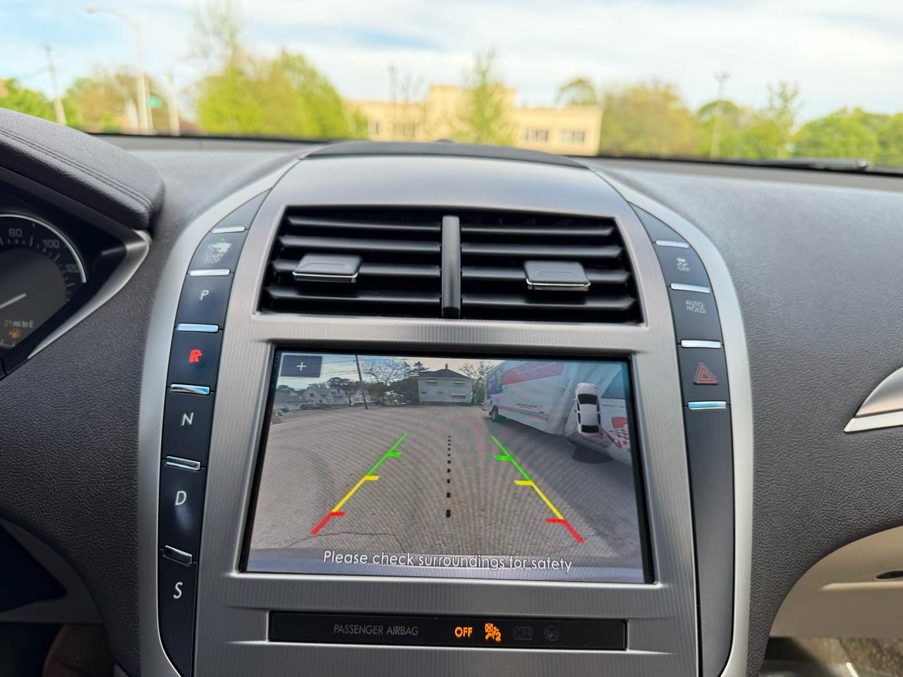 Lincoln MKZ Base 2020