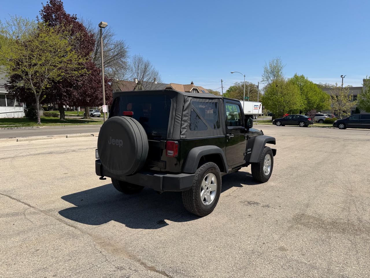 Jeep Wrangler Sport 4WD 2012