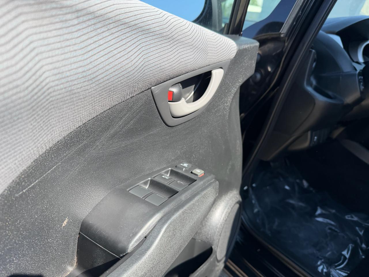 Honda Fit 5-Speed AT 2013