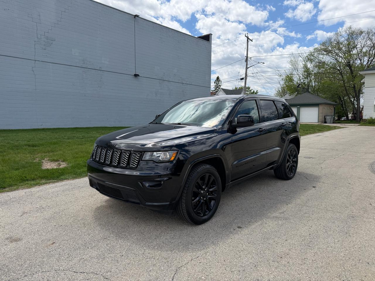 Jeep Grand Cherokee Laredo 4WD 2018