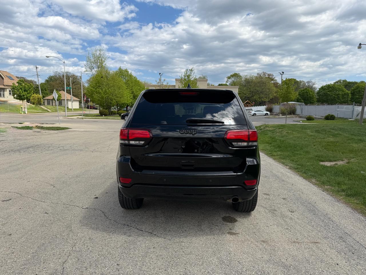 Jeep Grand Cherokee Laredo 4WD 2018