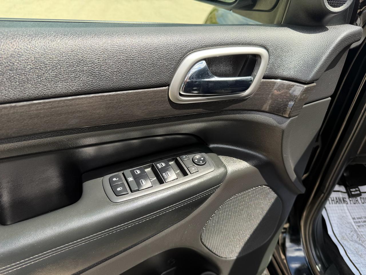 Jeep Grand Cherokee Laredo 4WD 2018
