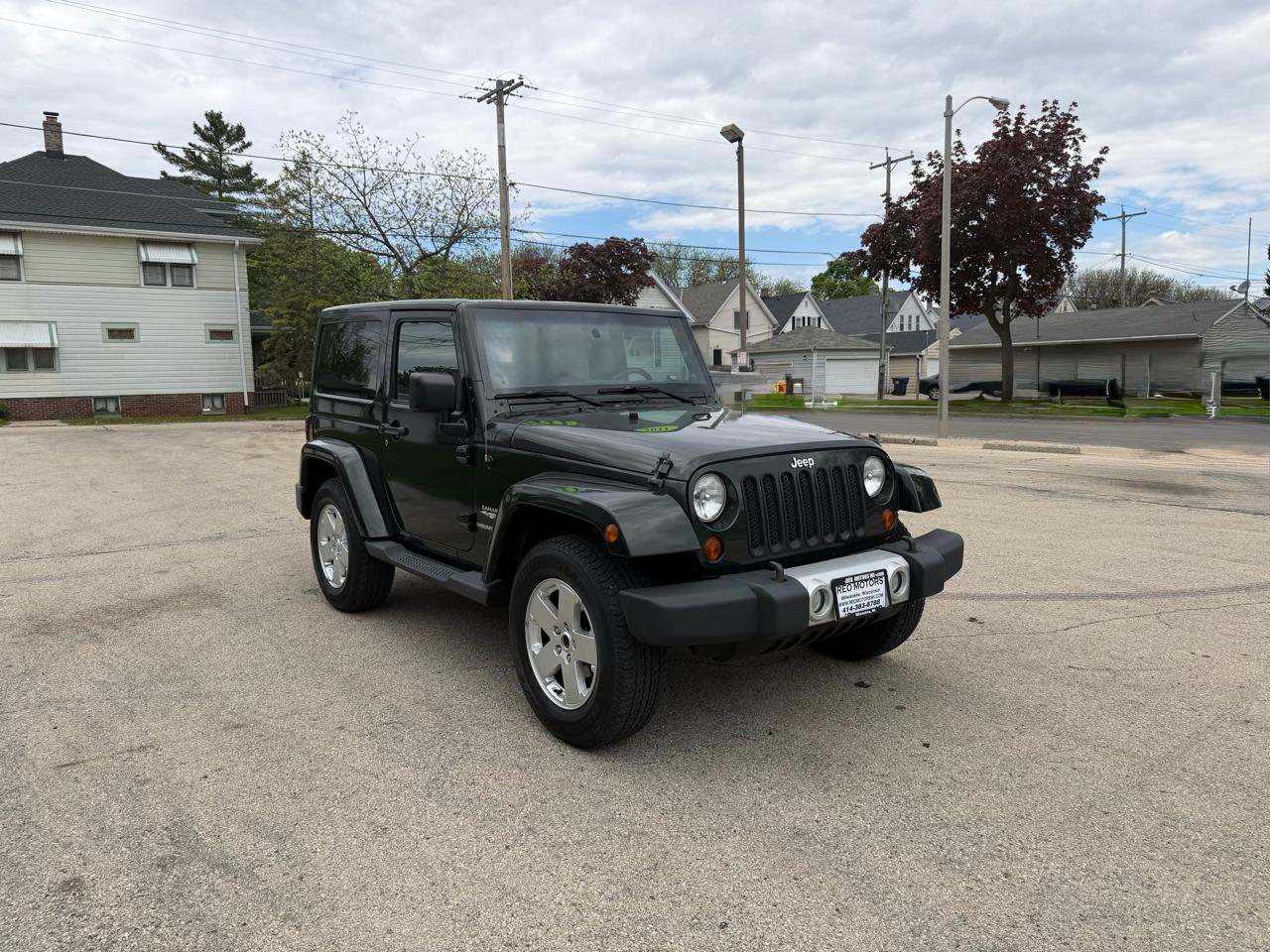 Jeep Wrangler Sahara 4WD 2011