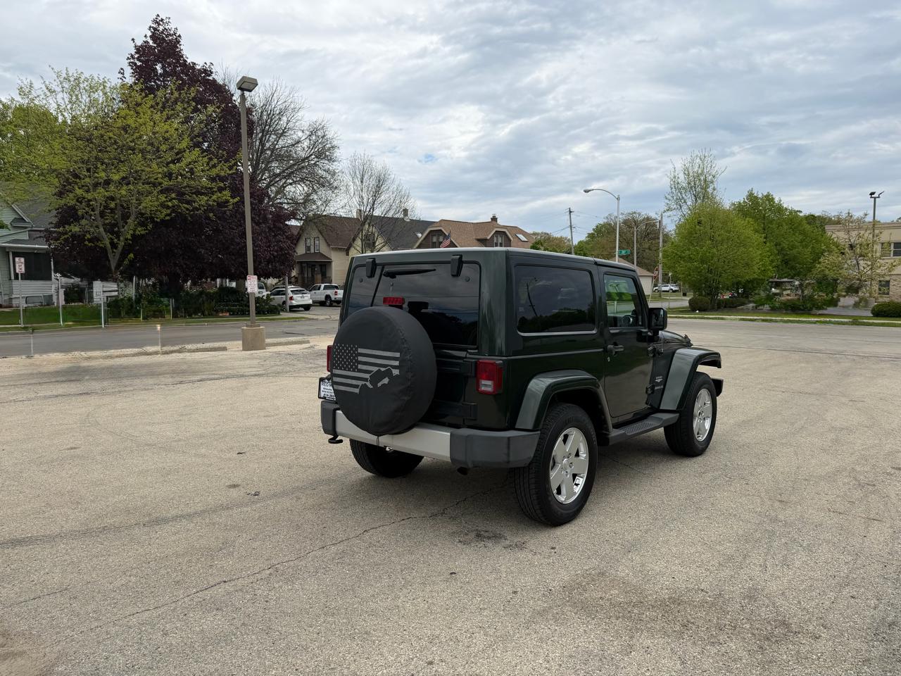 Jeep Wrangler Sahara 4WD 2011