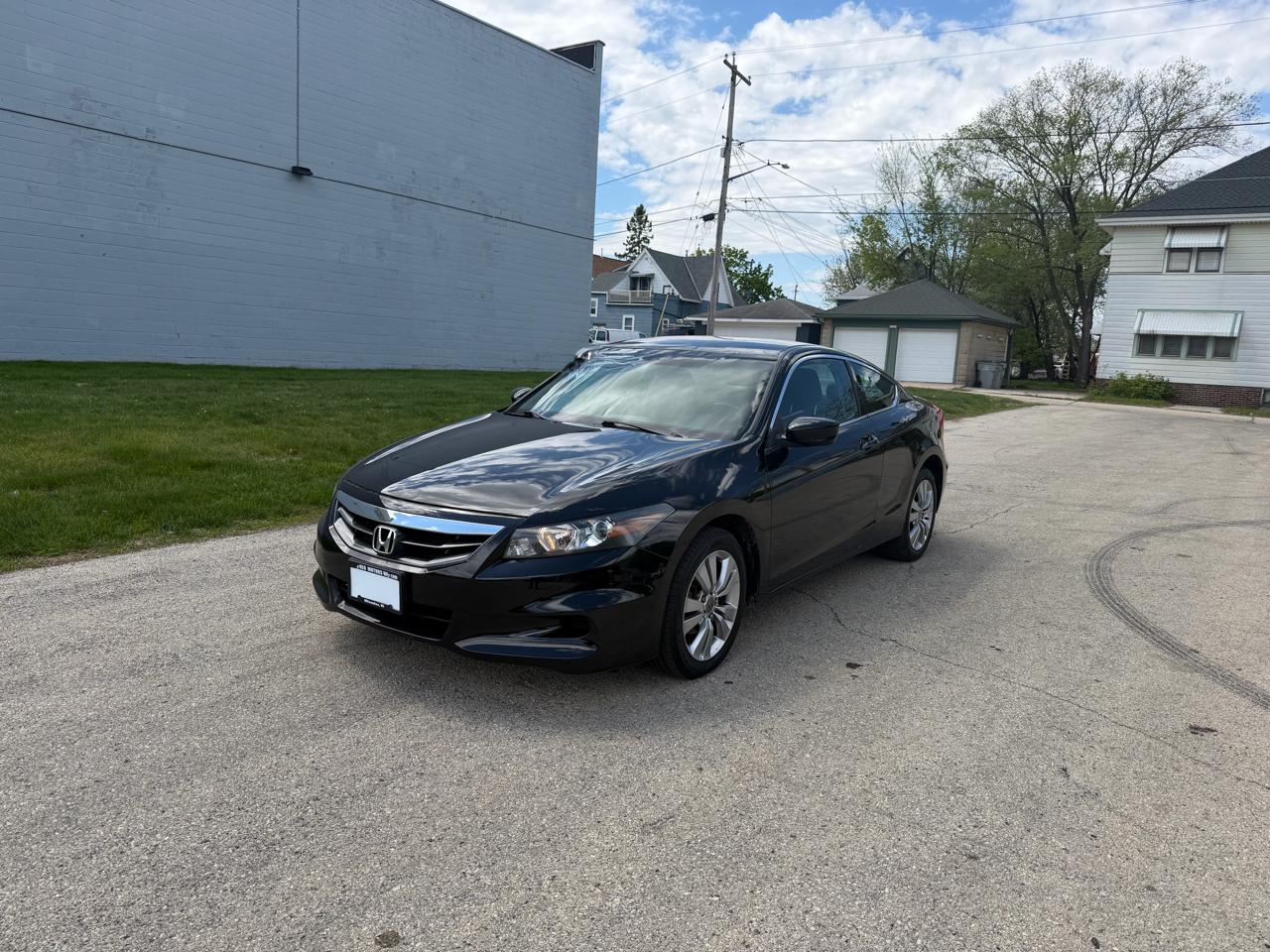 Honda Accord LX-S Coupe AT 2011