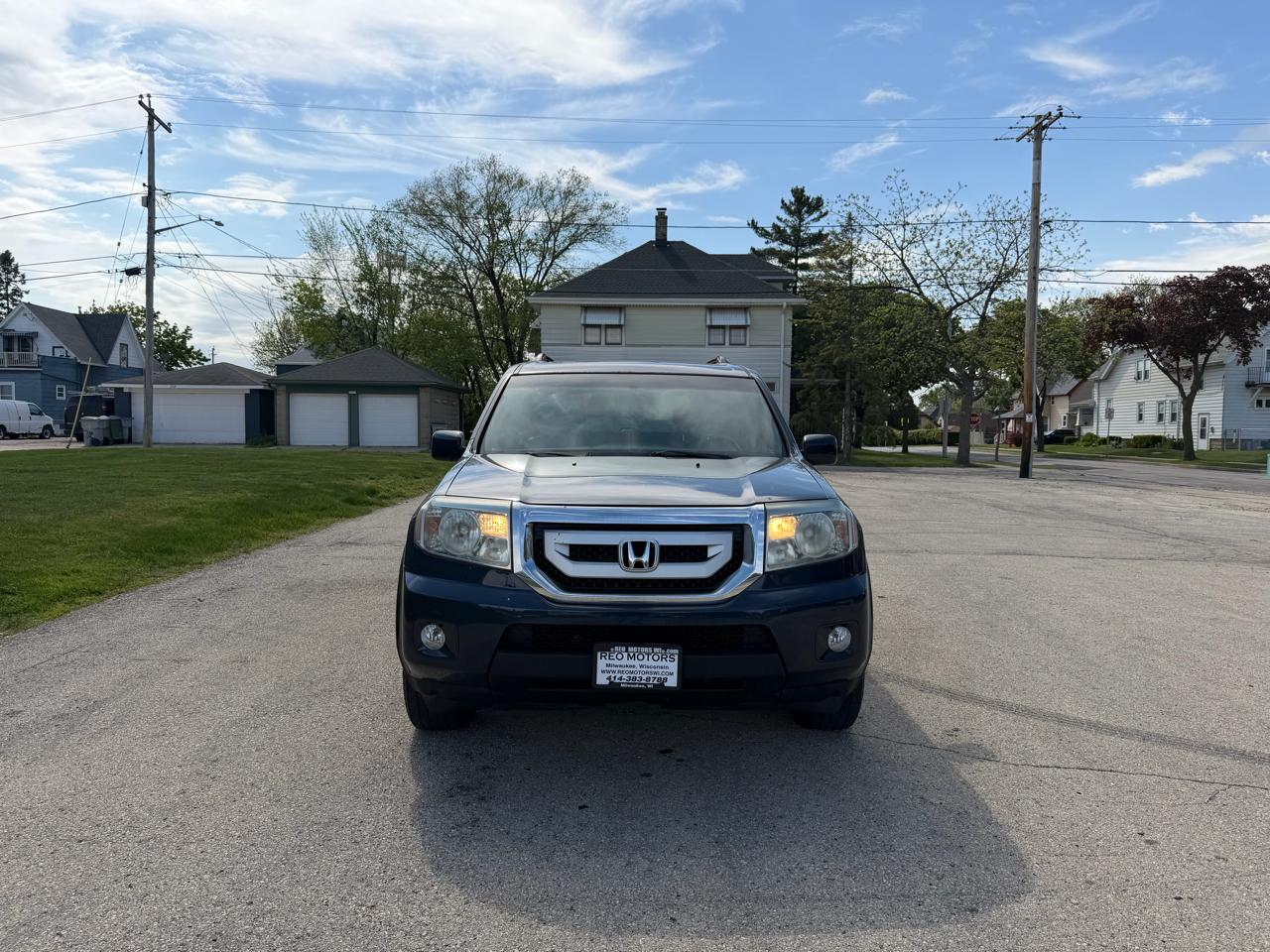 Honda Pilot EX-L 4WD 5-Spd AT 2011