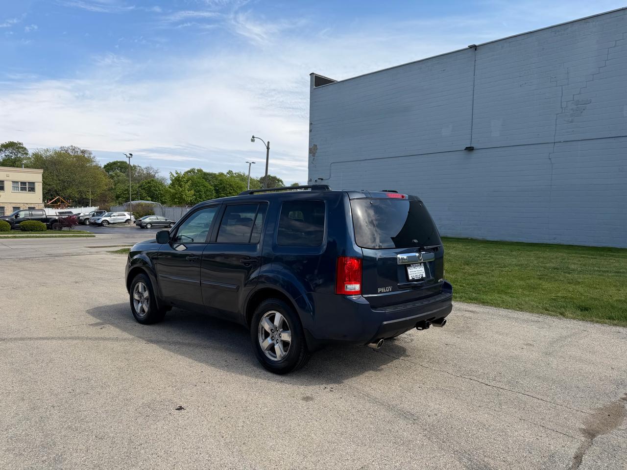 Honda Pilot EX-L 4WD 5-Spd AT 2011