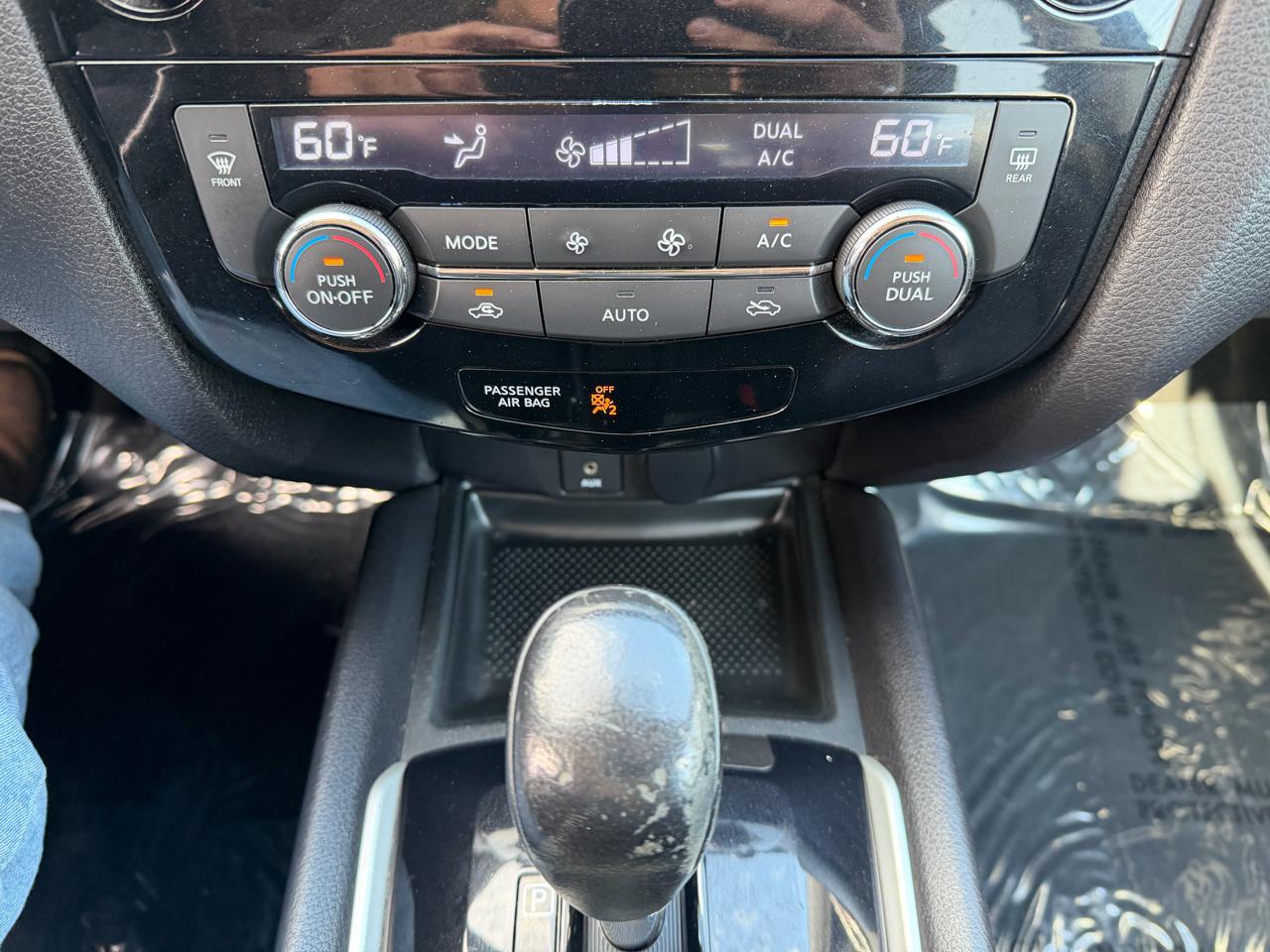 Nissan Rogue SV AWD 2015