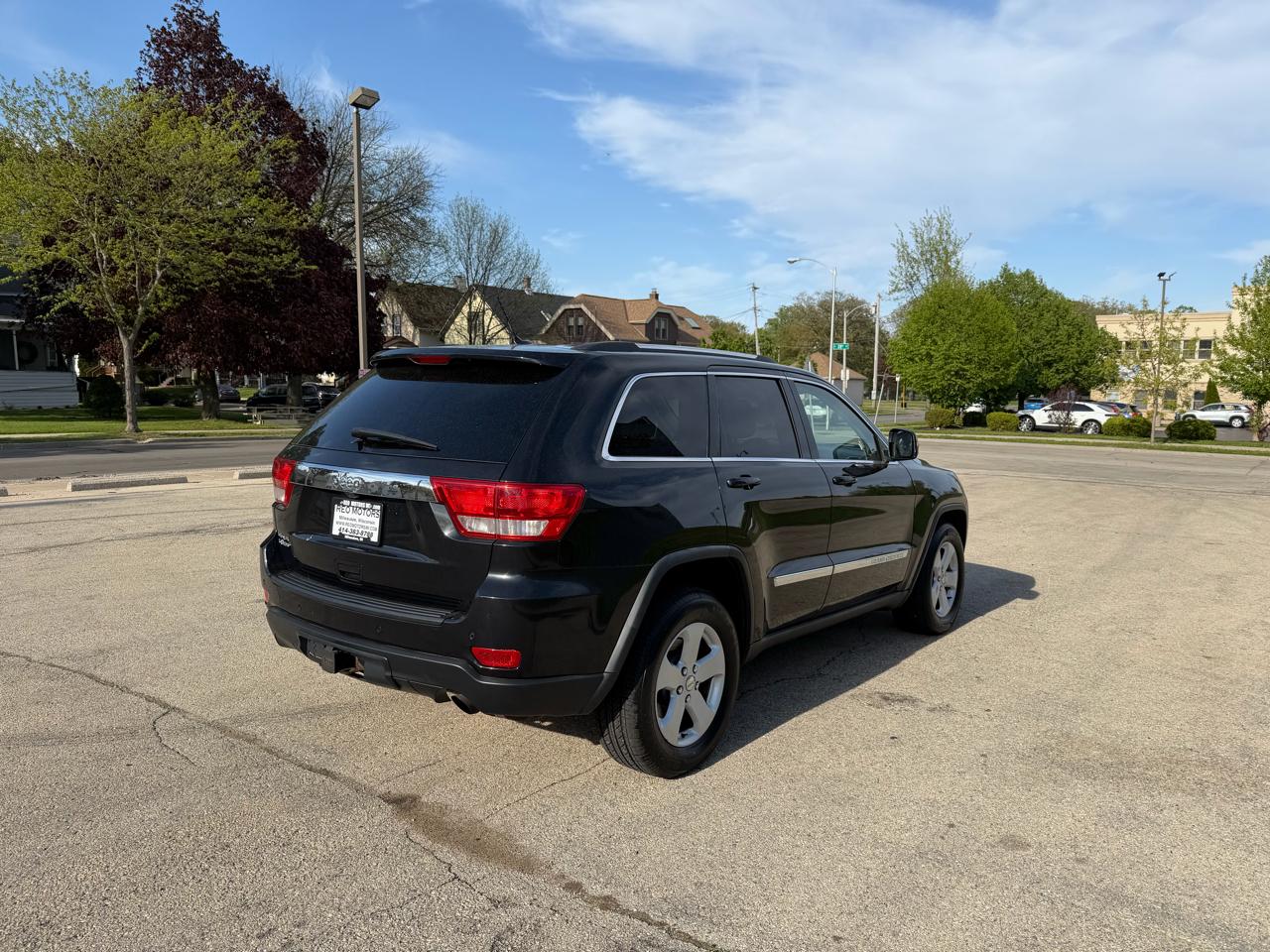 Jeep Grand Cherokee Laredo 4WD 2011