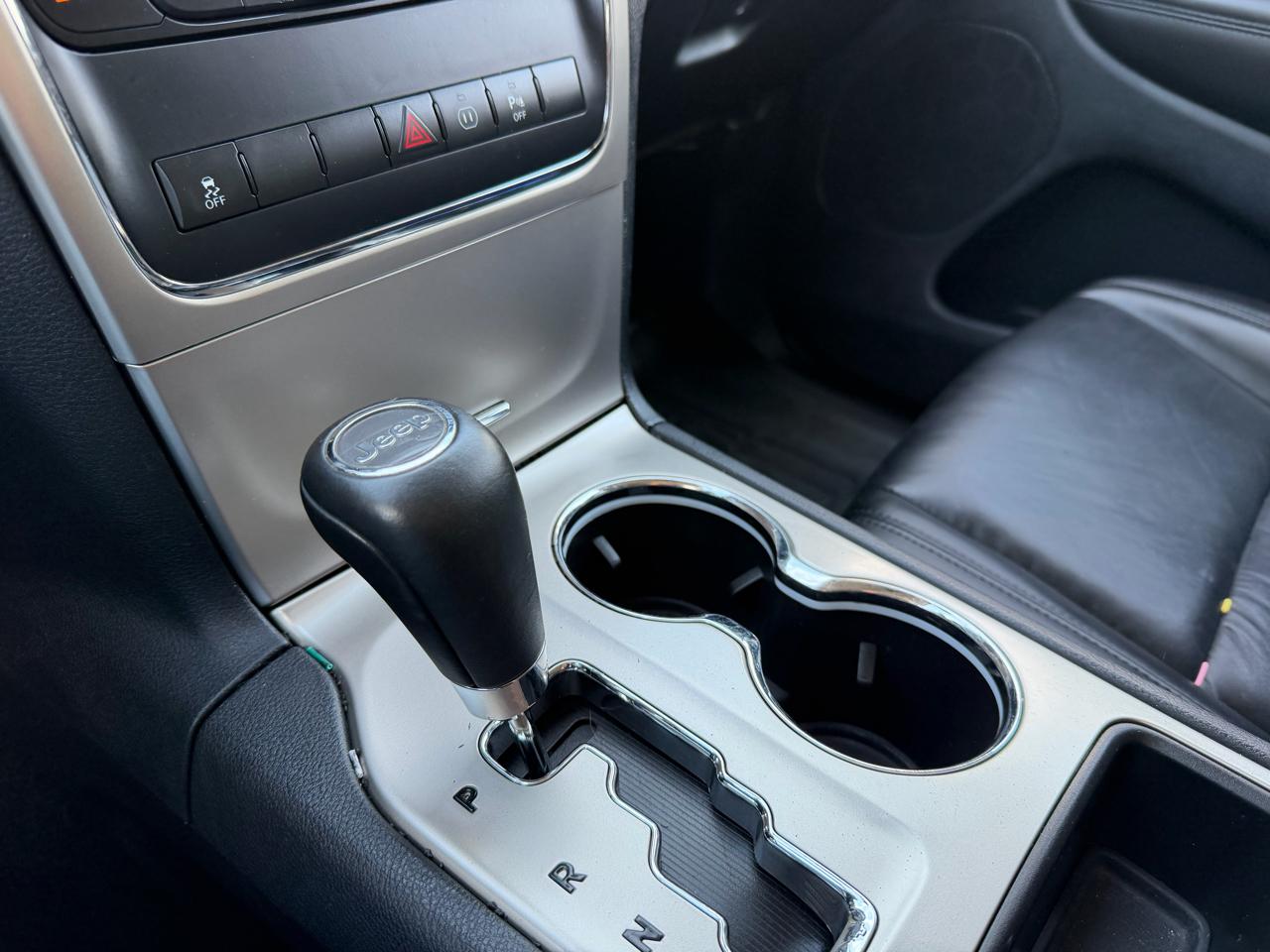 Jeep Grand Cherokee Laredo 4WD 2011